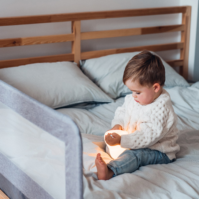 Барьер безопасности для кровати MoMi LEXI XL Light Grey