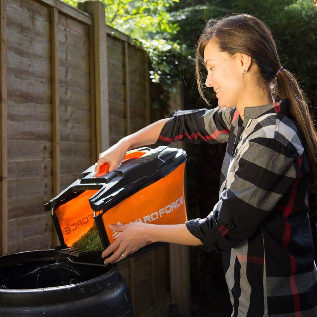 Газонокосілка електрічна аккумуляторна〈Yard Force〉LM G32 + тріммер для трави〈LT〉G30 акумулятор