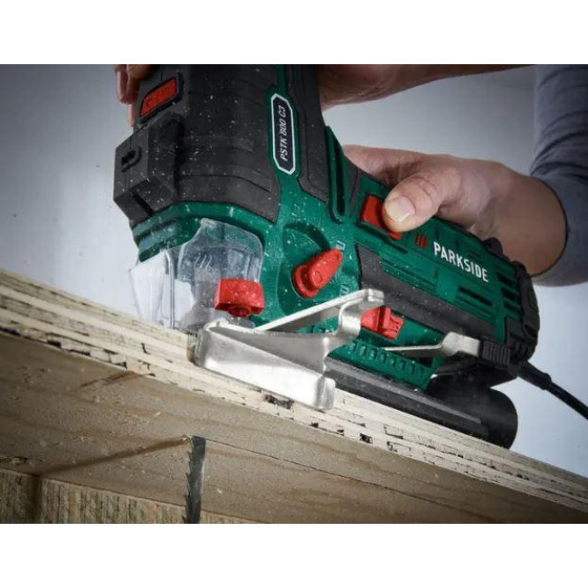 Электрічєскій лобзик Parkside PSTK 800 E3