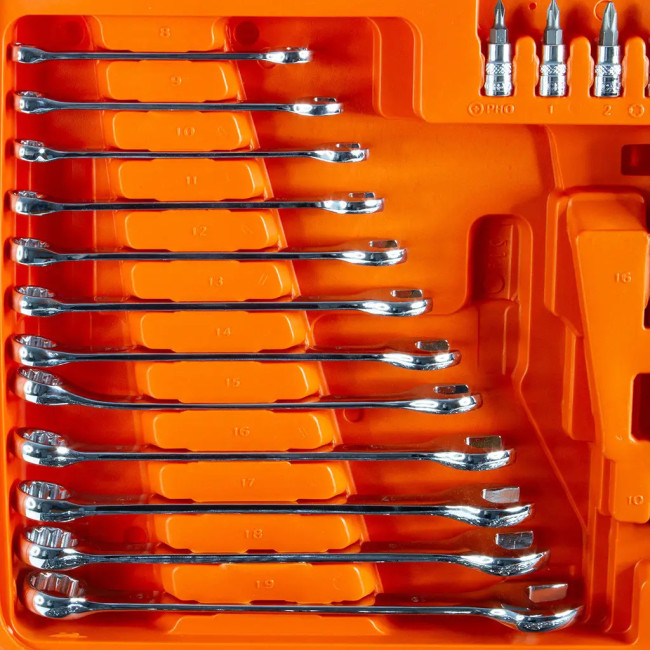 Професійний набір інструментів CrV MAR-POL B58229