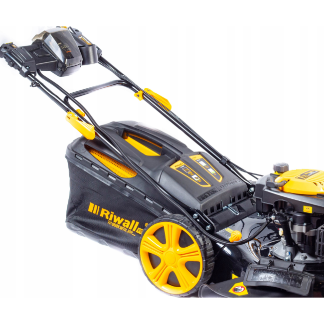 Газонокосилка бензинова Riwall 71л 53см (Чехія)