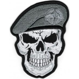 Шеврон PATCH ПАТРІОТЧереп - Punisher у Береті Сили Спеціальних Операцій\кол\тк.чорна\нарукавна(9710)