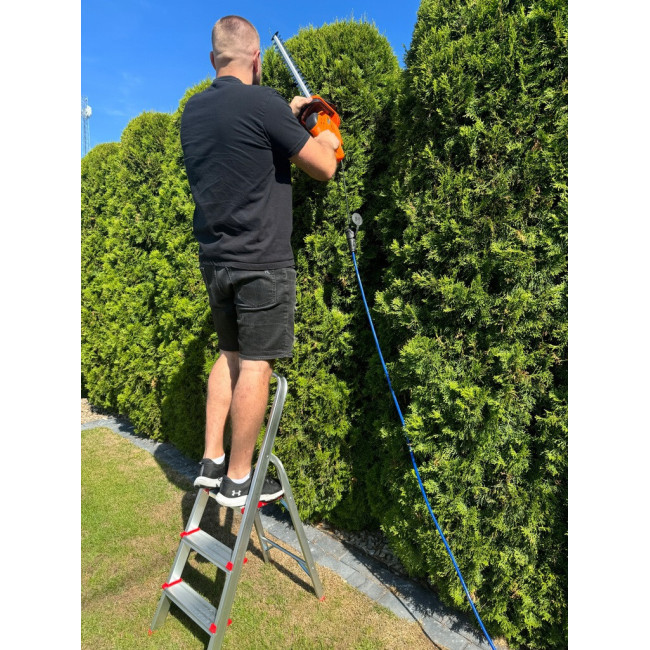 Алюминиевая стремянка 3 ступеньки Mar-Pol M85600