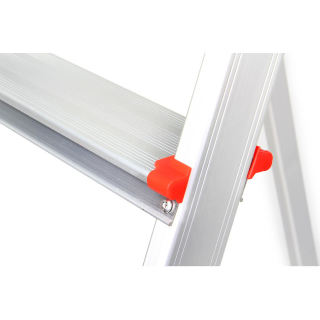 Алюминиевая стремянка 3 ступеньки Mar-Pol M85600