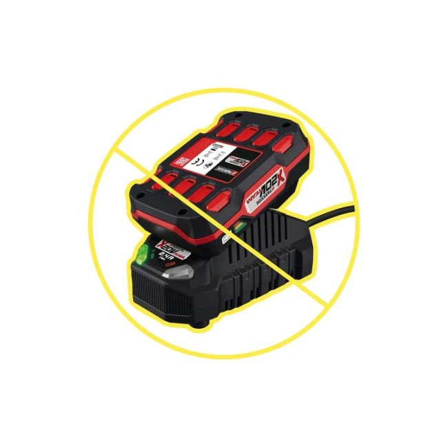 Акумуляторний ударний гайковерт PARKSIDE - Модель - PASSK 20-LI C3 (Без акумулятора і зарядного пристрою) - Комплектація - кейс + 4 насадки