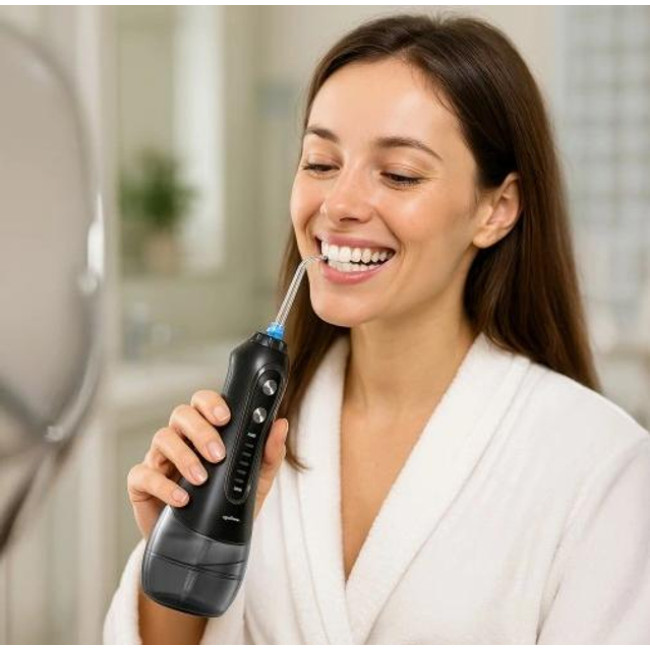 Портативный ирригатор для идеальной гигиены полости рта PowerClean