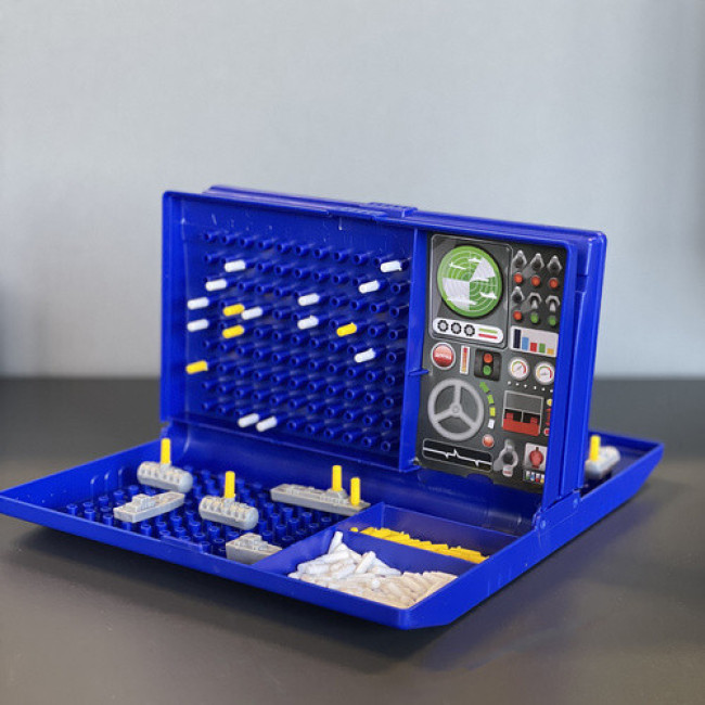 Настольная игра Iso Trade 22413 - морской бой, корабли, для 2 игроков