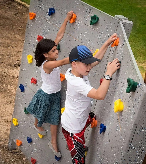 Дитячий Комплект зацепов 10 шт для скалодрому з кріпленням Trizand (18533)